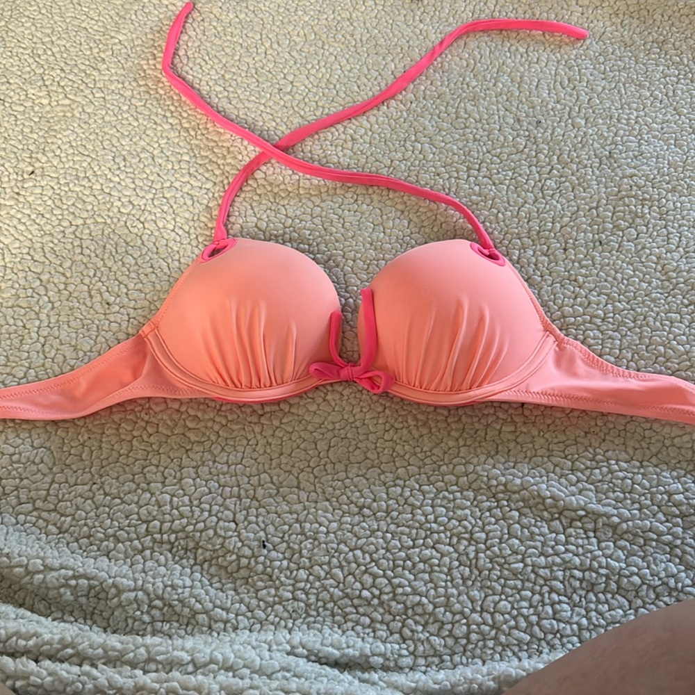 Bathing suit top